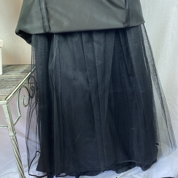 Cache Black & Sliver Maxi Formal Spaghetti Strap Rhinestone Embellished Dress 4 - Picture 8 of 10